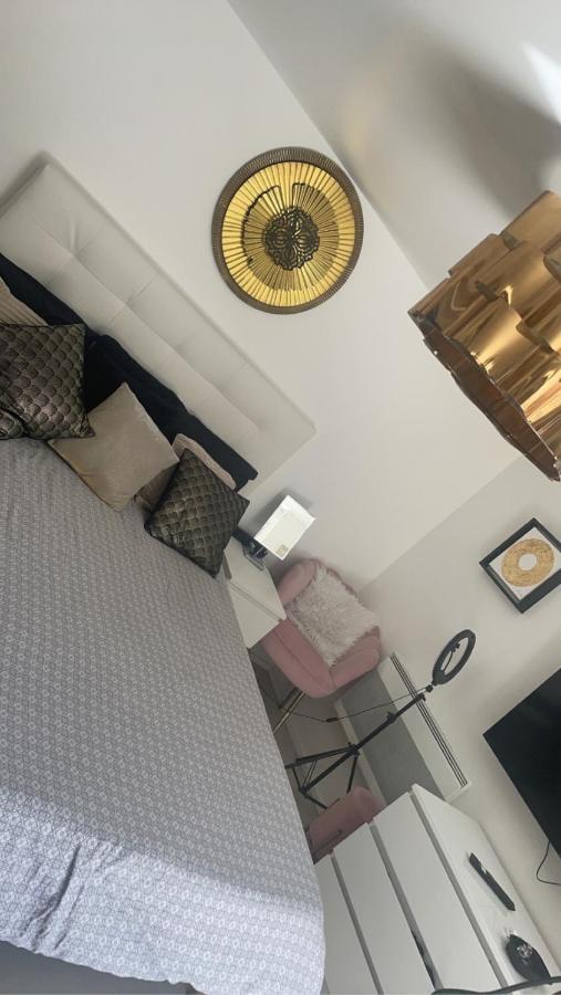 Appartement Jacuzzi Prive Avignon Exterior photo
